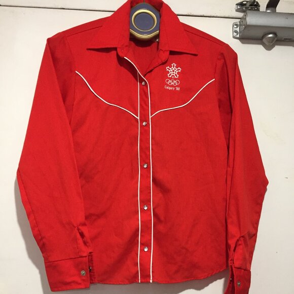 VINTAGE XV OLYMPIC WINTER GAMES CALGARY 1988 SHIRTS SIZE 12 - Picture 2 of 8